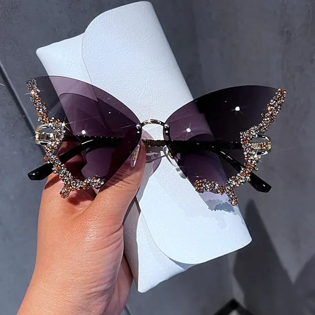 GlamFlutter Diamond Detail Sunglasses