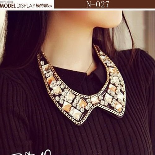 Load image into Gallery viewer, Glamour Cascade Crystal Choker
