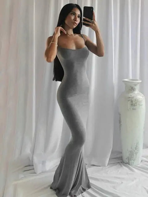 Load image into Gallery viewer, Breeze Elegance Backless Maxi Dress
