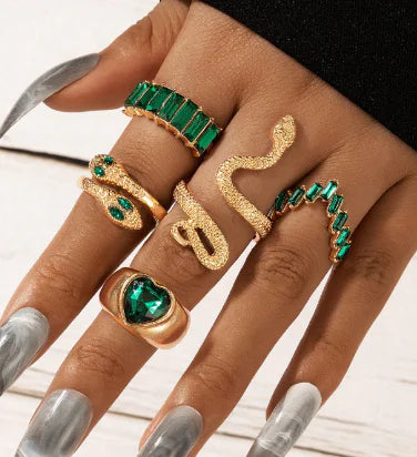 Load image into Gallery viewer, Emerald Envy Vintage Ring Collection
