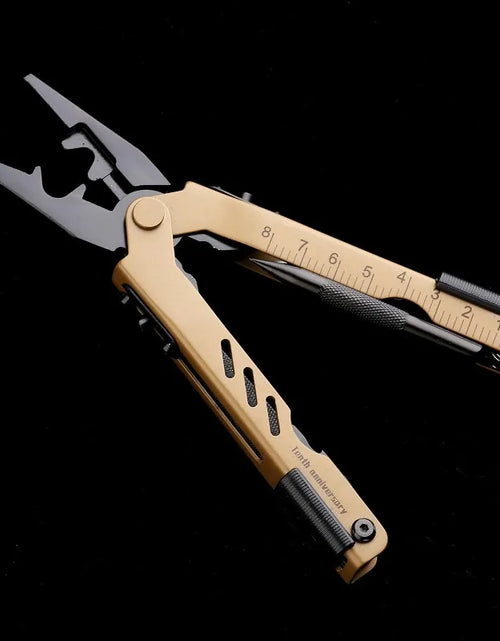 Load image into Gallery viewer, VersaGrip Multi-Tool Pliers
