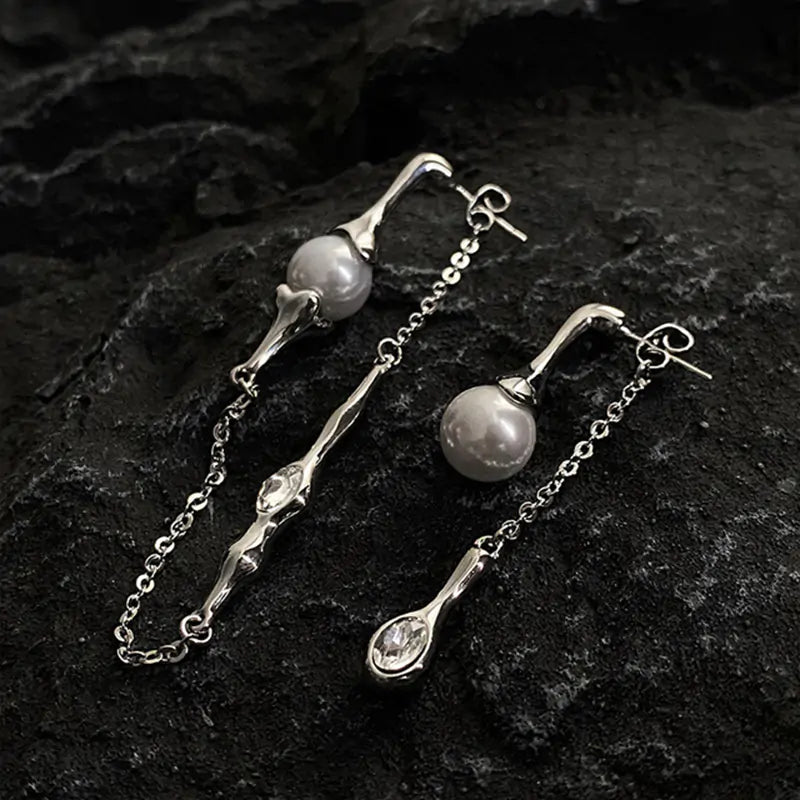 Elegant Pearl Essence Drop Earrings