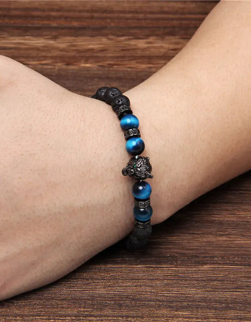 Load image into Gallery viewer, Wild Spirit Wolf Bead Bracelet
